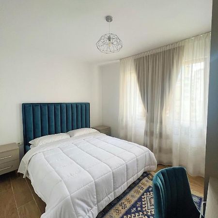 Central City Apartment Тирана Екстериор снимка