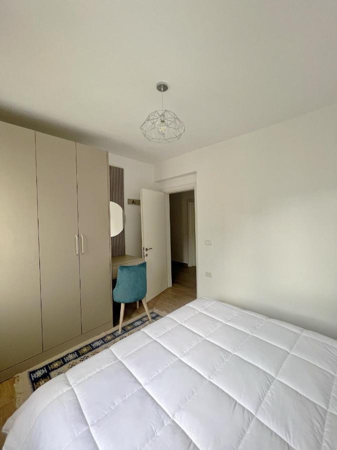 Central City Apartment Тирана Екстериор снимка