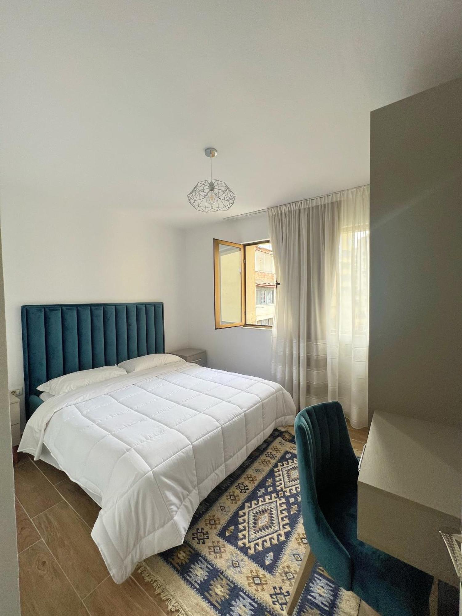 Central City Apartment Тирана Екстериор снимка